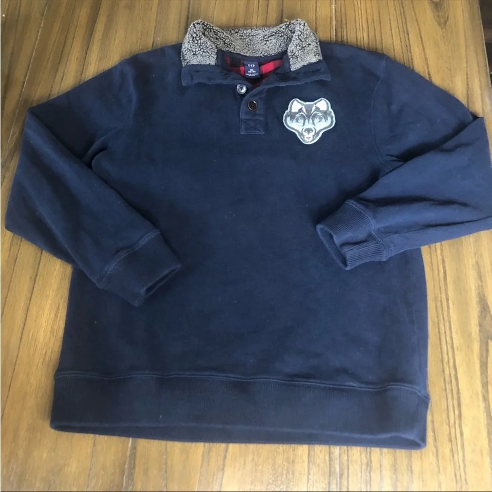Gap navy button wolf patch sweater